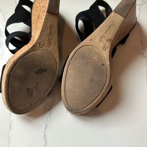 7.5 ladies wedges American eagle. Gently worn.